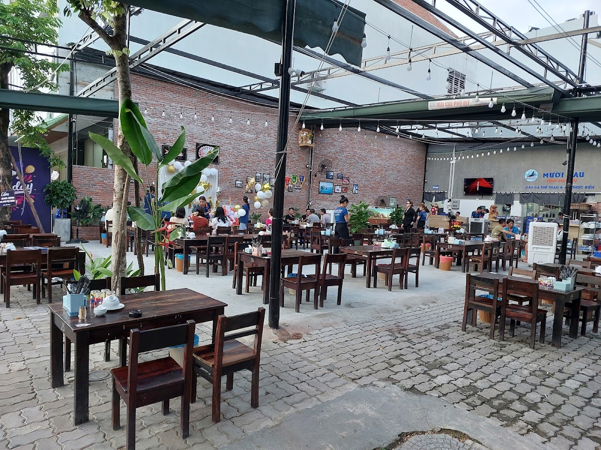 Mười Rau Quán